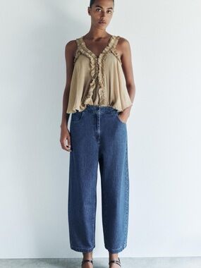 Zara mid-waist barrel jeans ZW Collection